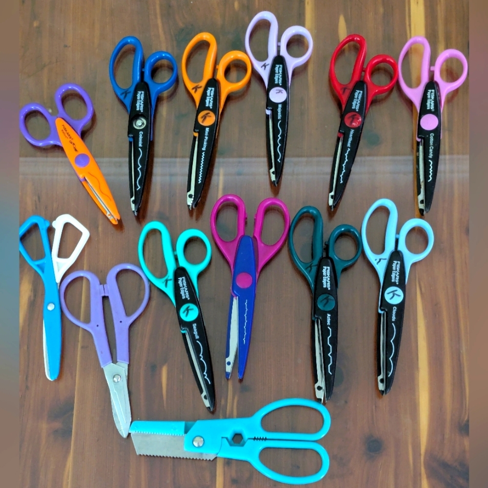 Fiskers Crafting Scissors Paper Edgers 8 Different Cuts Lot Plus Extras